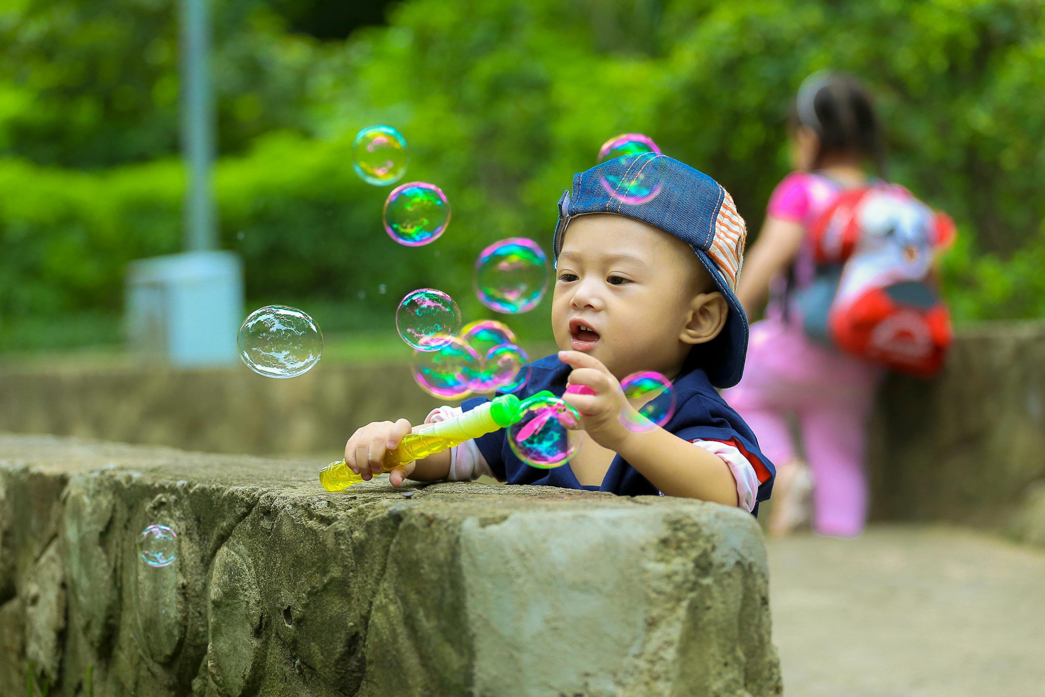 幼儿园小代妈借卵生的男孩背包（小朋友背包）